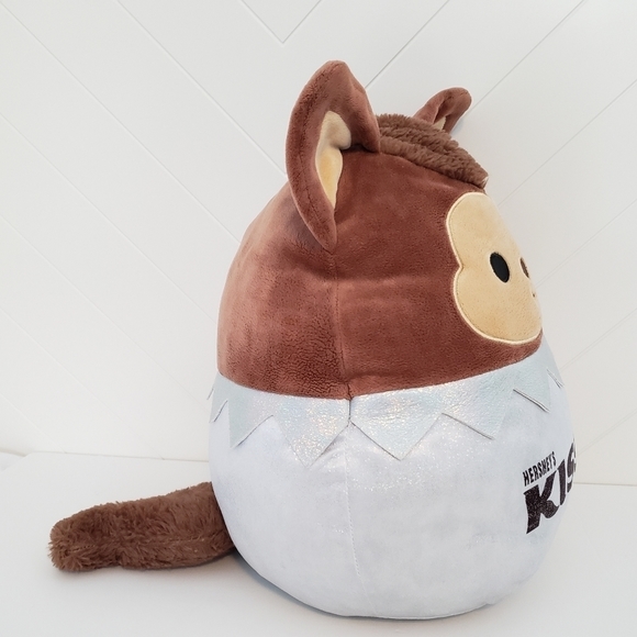 HERSHEY Kisses Squishmallow Wade Werewolf - Picture 5 of 8
